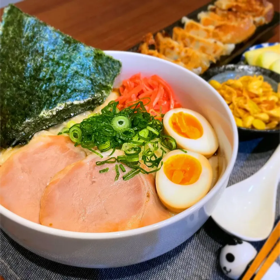 とんこつラーメン🍜|はるさん