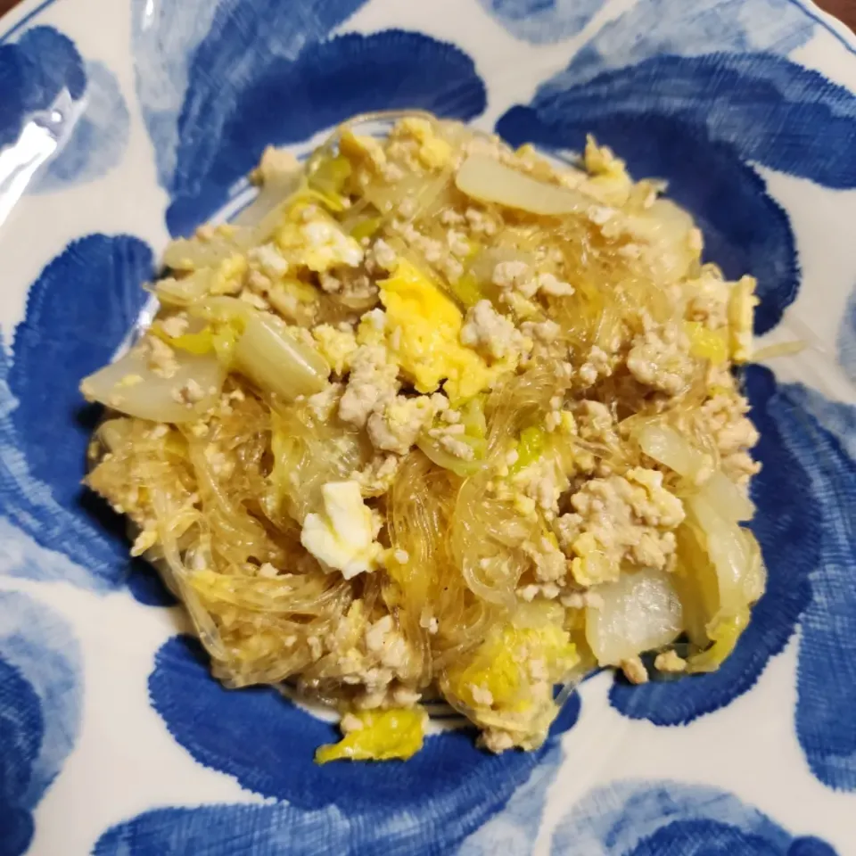 白菜と春雨と鶏ミンチの煮物|ひろにぃさん