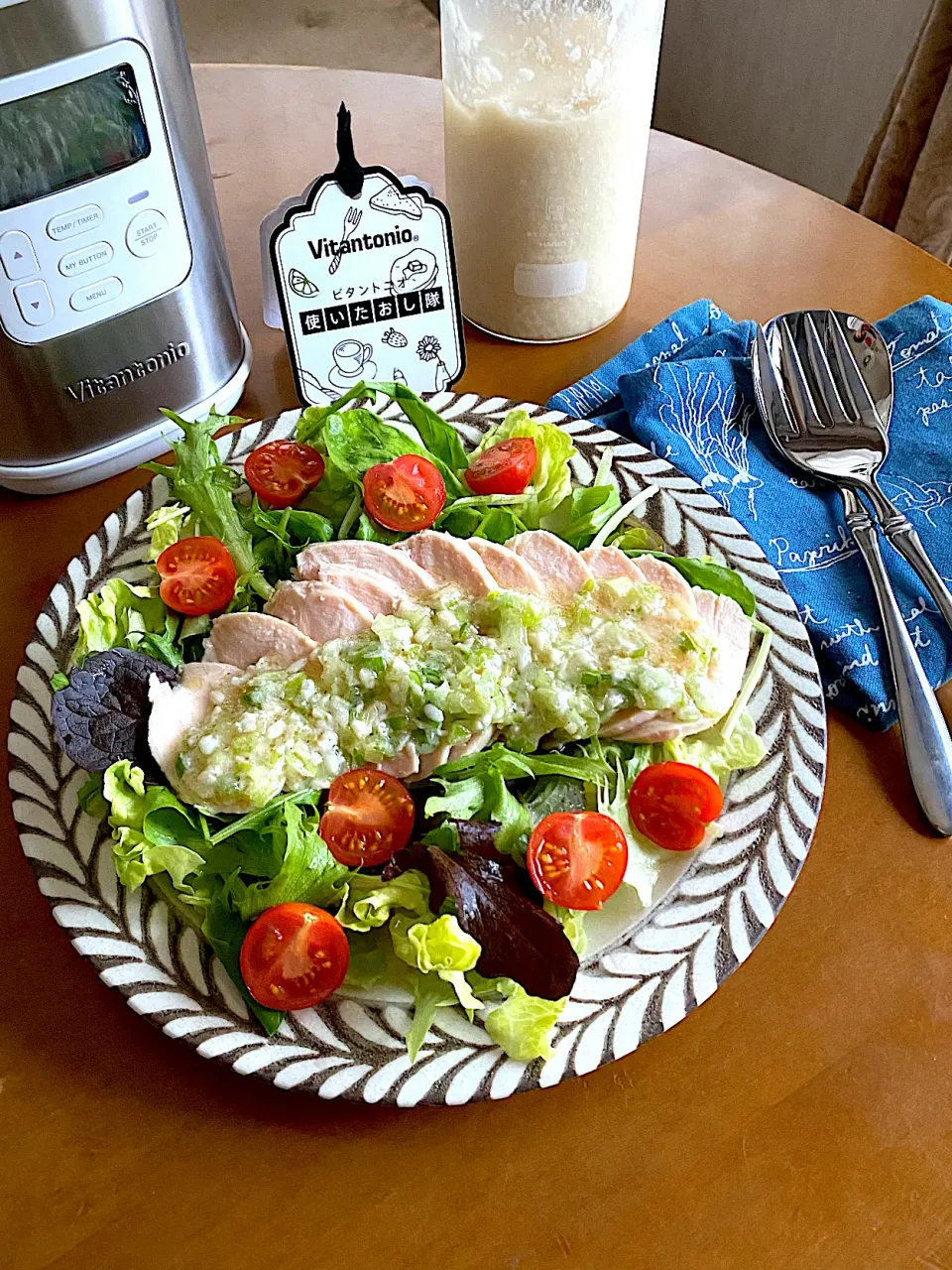 自家製塩麹で　うま塩ダレの鶏ハムサラダ🥗|Miki (^_−)−☆さん