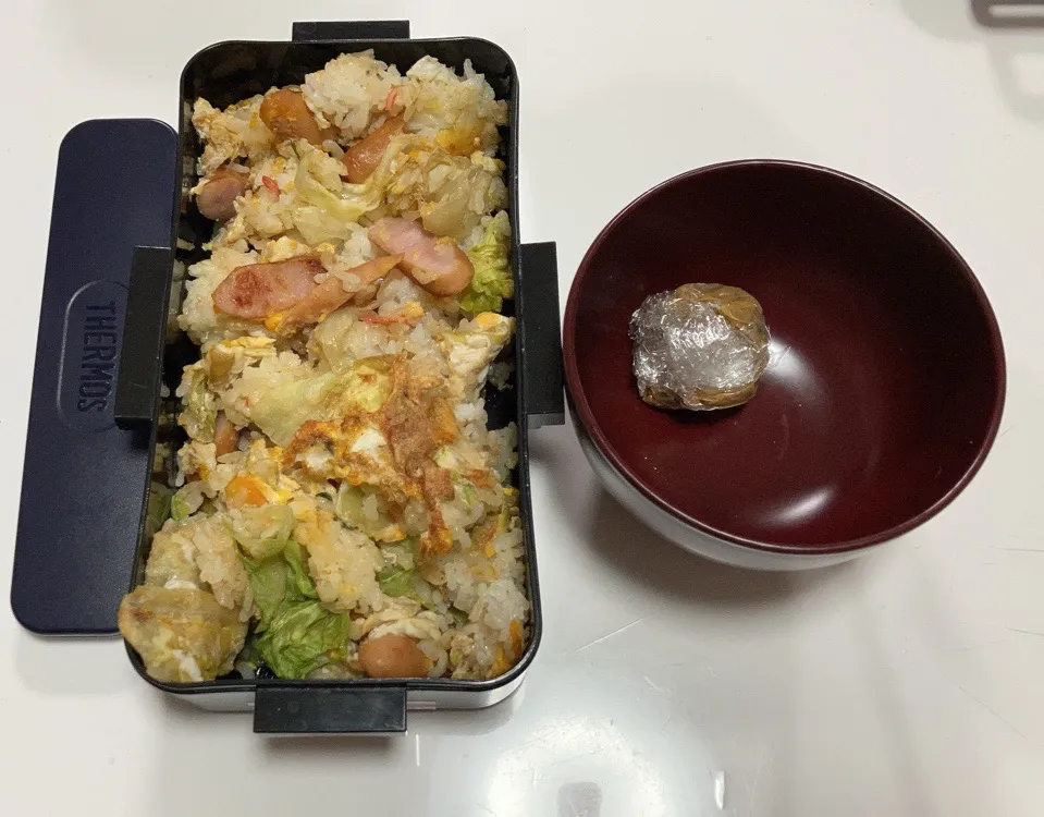 パパ弁☆カニ炒飯＆みそ玉。昨日より身体のあちこちに青タンがあって打撲痛がある(T ^ T)|Saharaさん