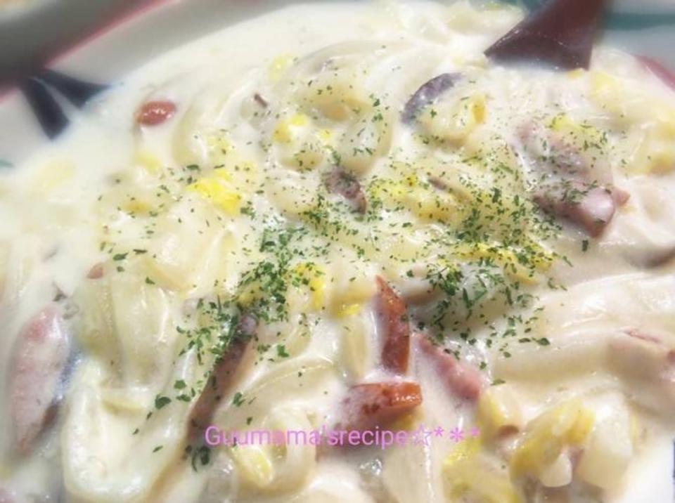 簡単すぎる♡白菜とソーセージのチーズクリーム煮