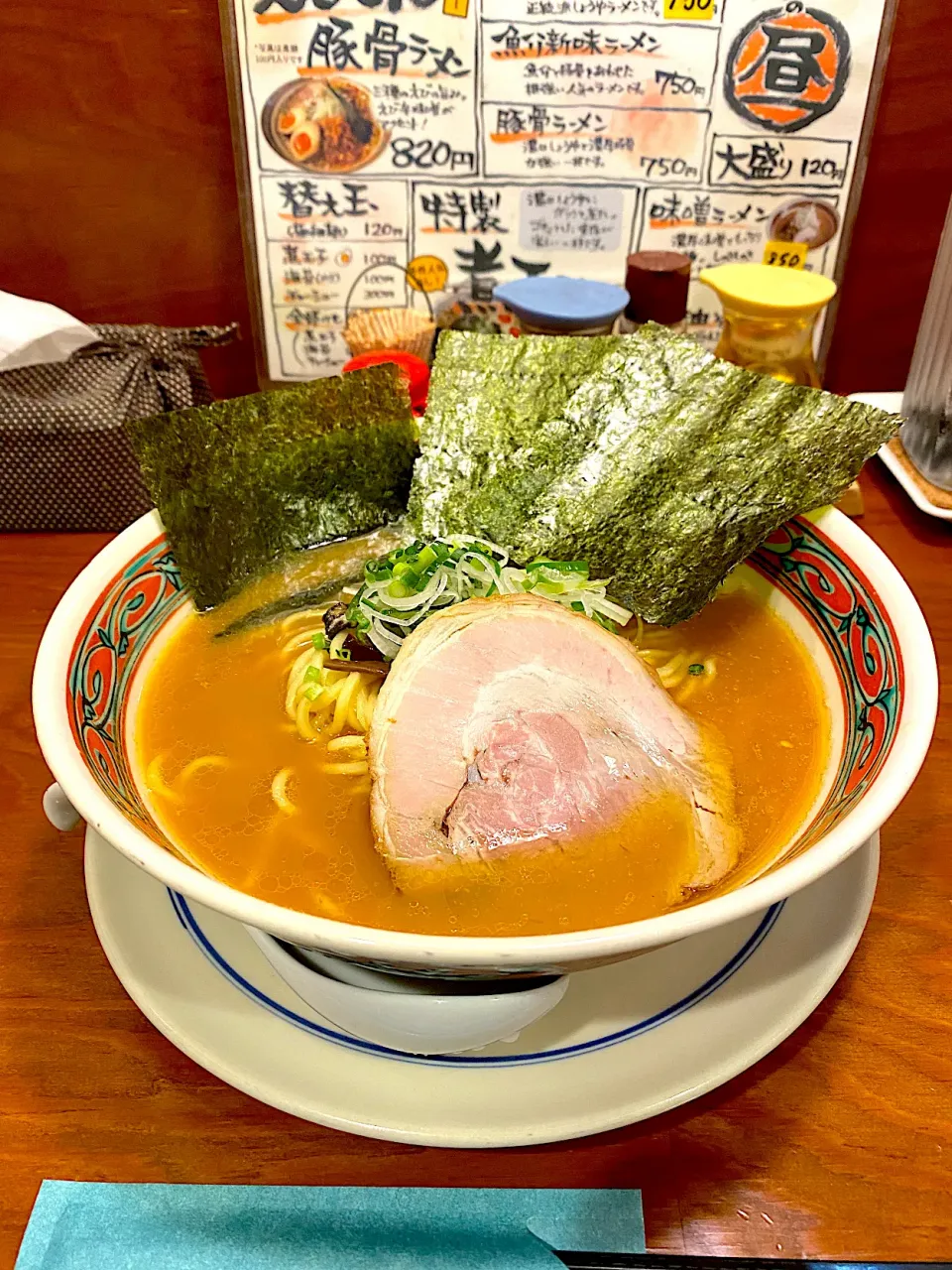 豚骨ラーメン|髙野泰朋さん