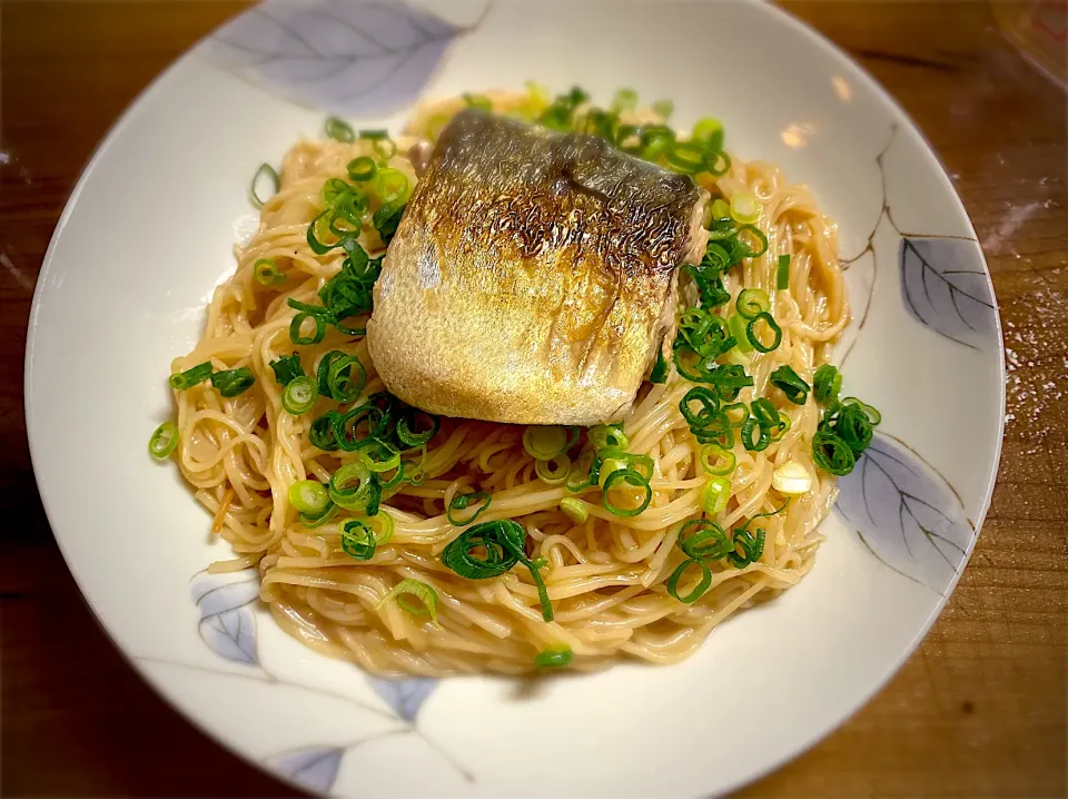 焼き鯖そうめん|名状しがたいゴミムシのようなものさん