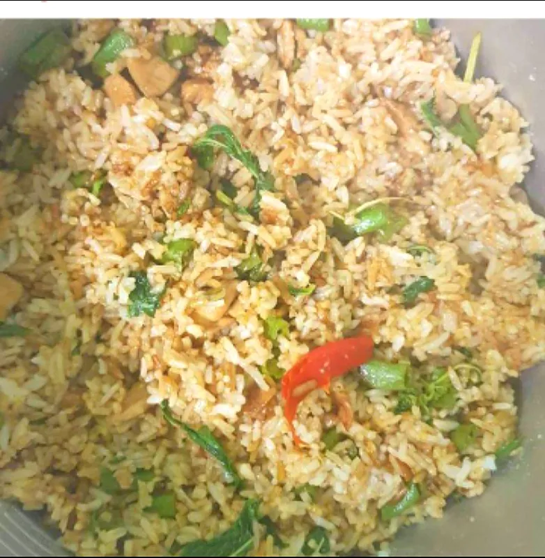 chicken basil leaves fried rice|patlovestocookさん