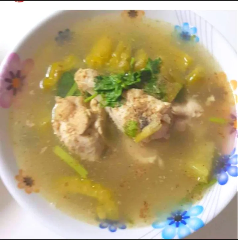 bitter gourd soup with chicken🍗|patlovestocookさん