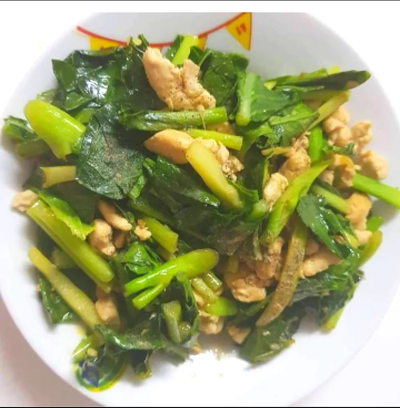 stir fry Chinese kale with chicken|patlovestocookさん