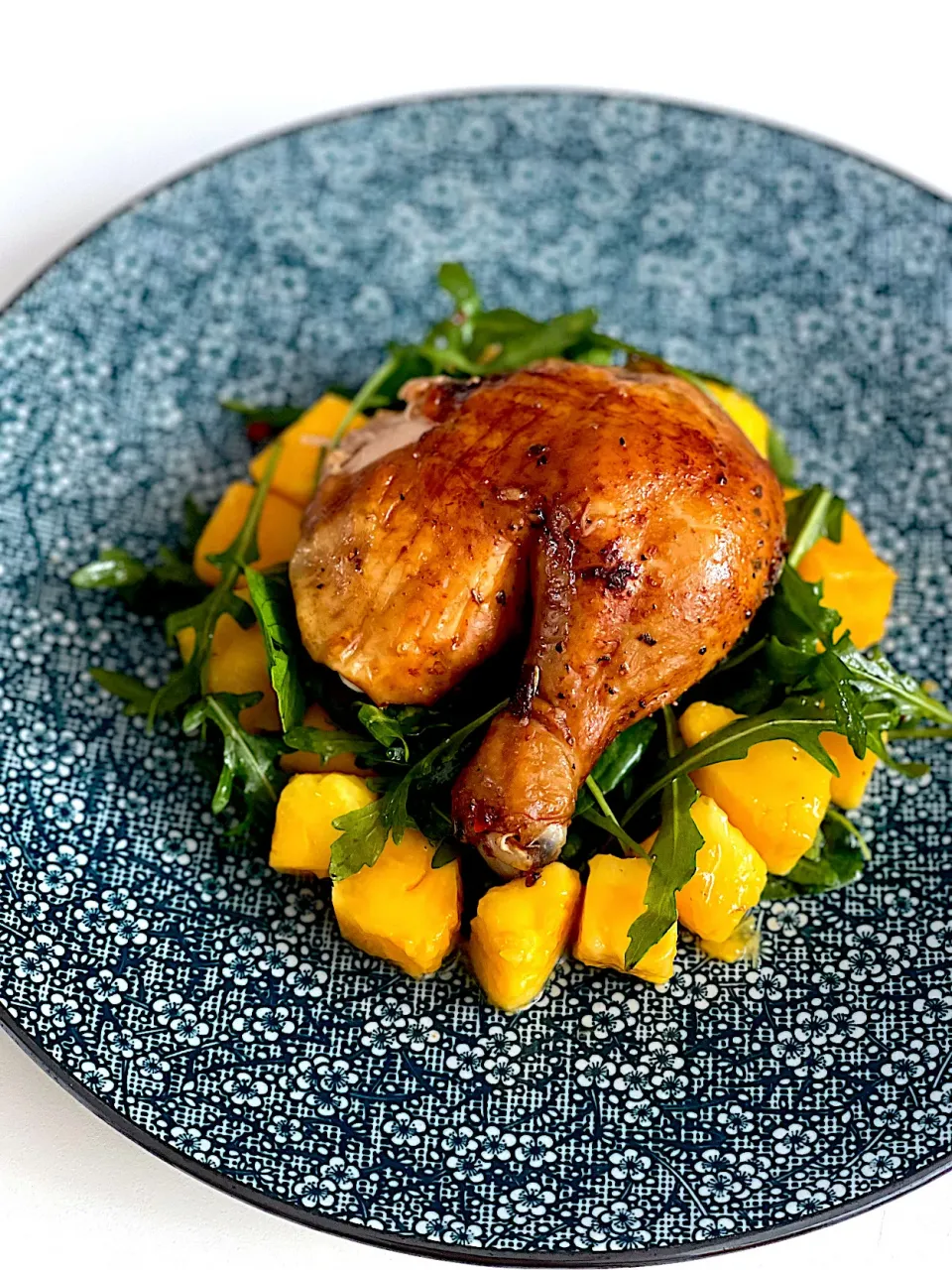 Roast chicken, mango salad |12Dragonさん