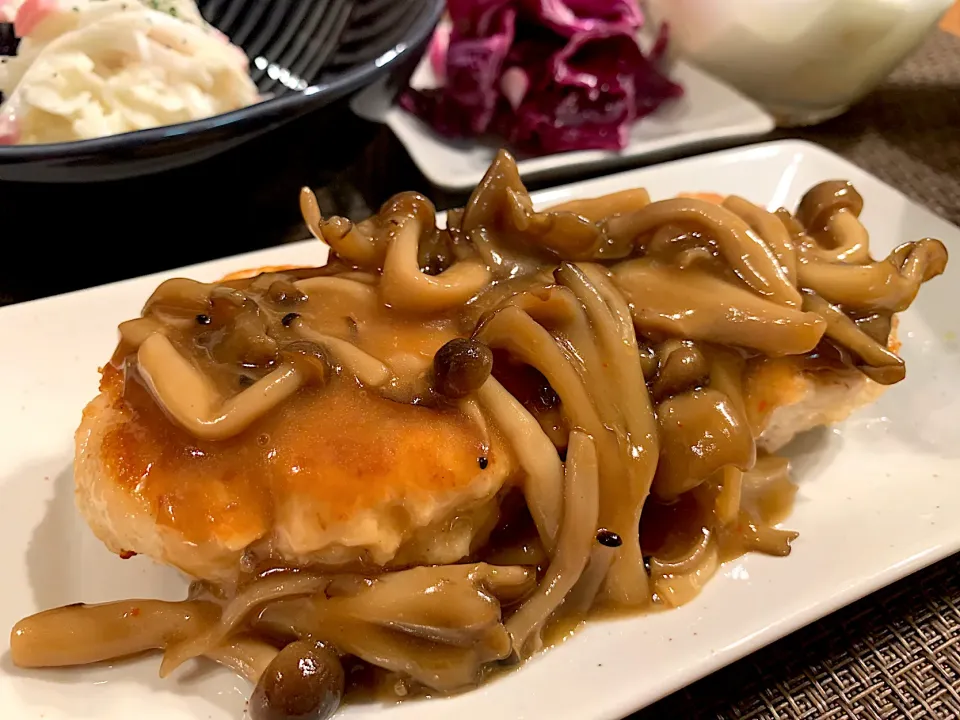 鶏つくねのバター醤油きのこ(鶏軟骨入り)🐔|いちごさん