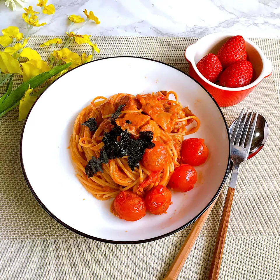 海苔とベーコンのトマトクリームパスタ🍅|夢ーテルさん