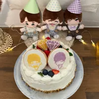 Snapdishの料理写真:合同誕生日ケーキ🎂✨✨|konopiiさん