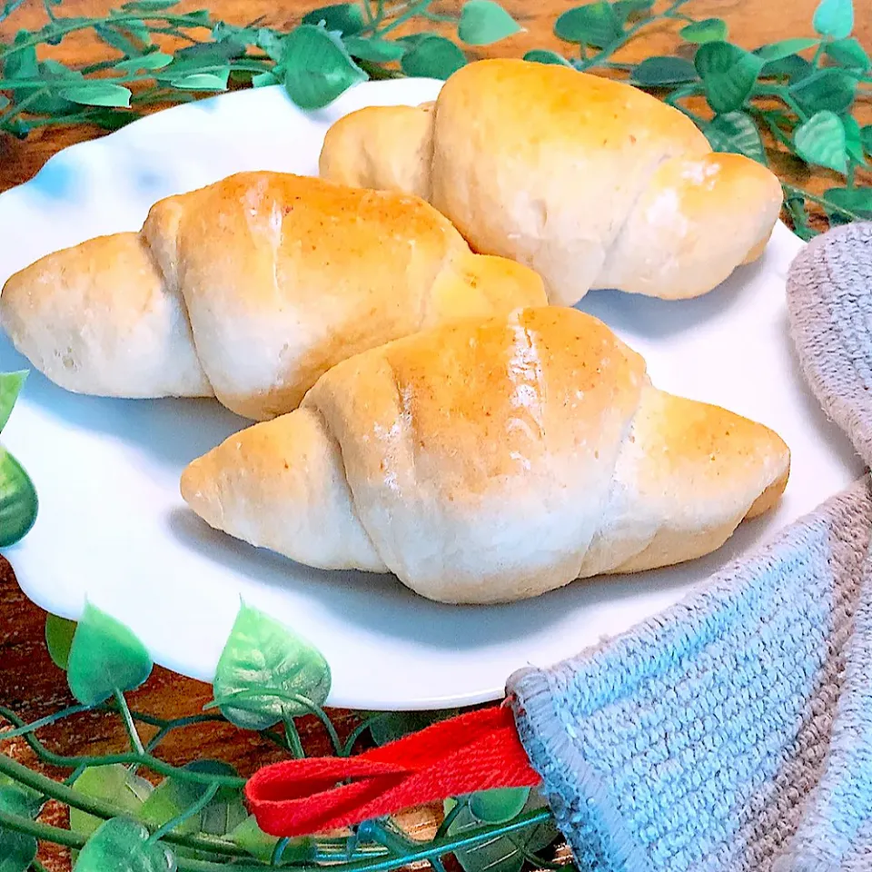 🥐生おから入りロールパン🥐(卵不使用)|❤︎YUKARI❤︎さん