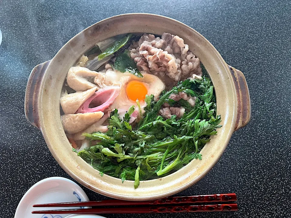 お昼ご飯  具沢山鍋焼きうどん|emiさん