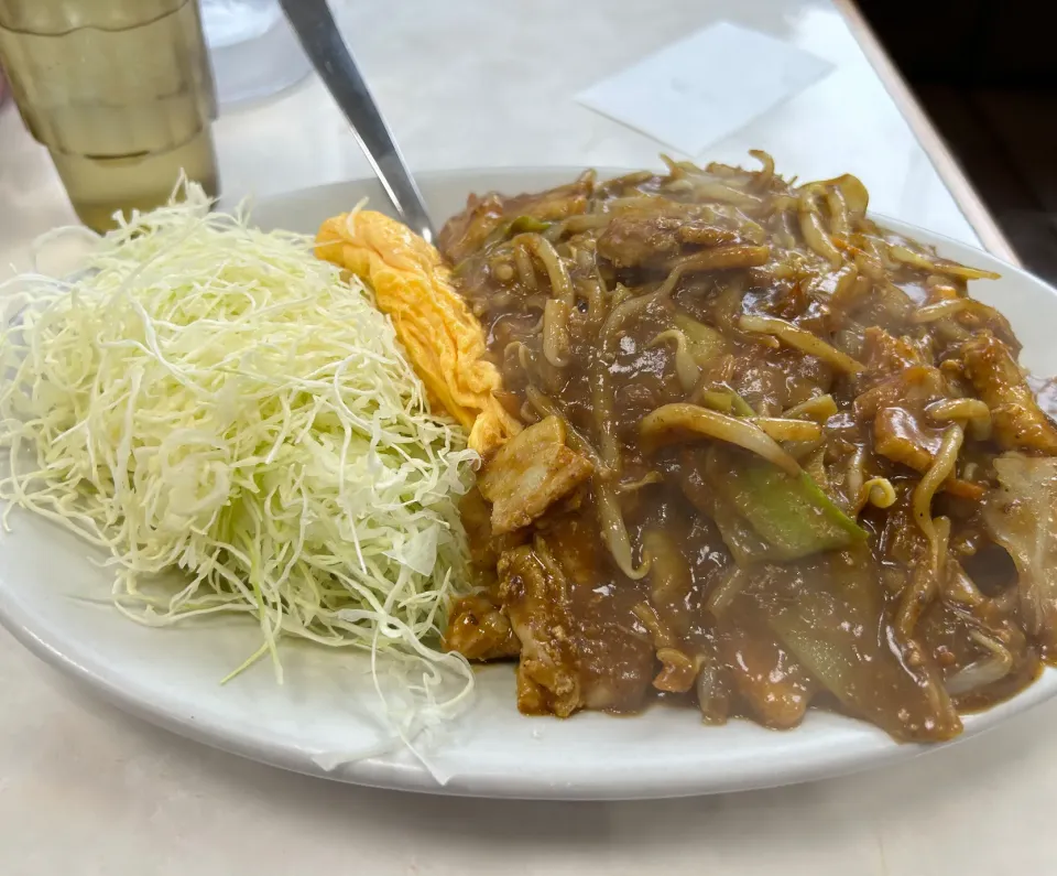 大皿カレー🌋🍛オムレツトッピング🥚|buhizouさん