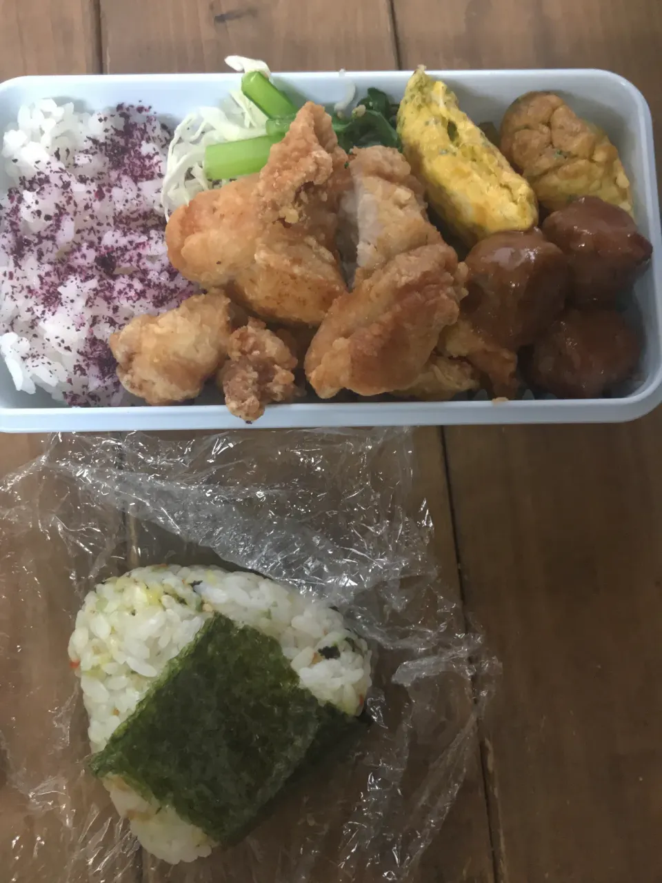 唐揚げどどーん弁当！|からあげさんさん