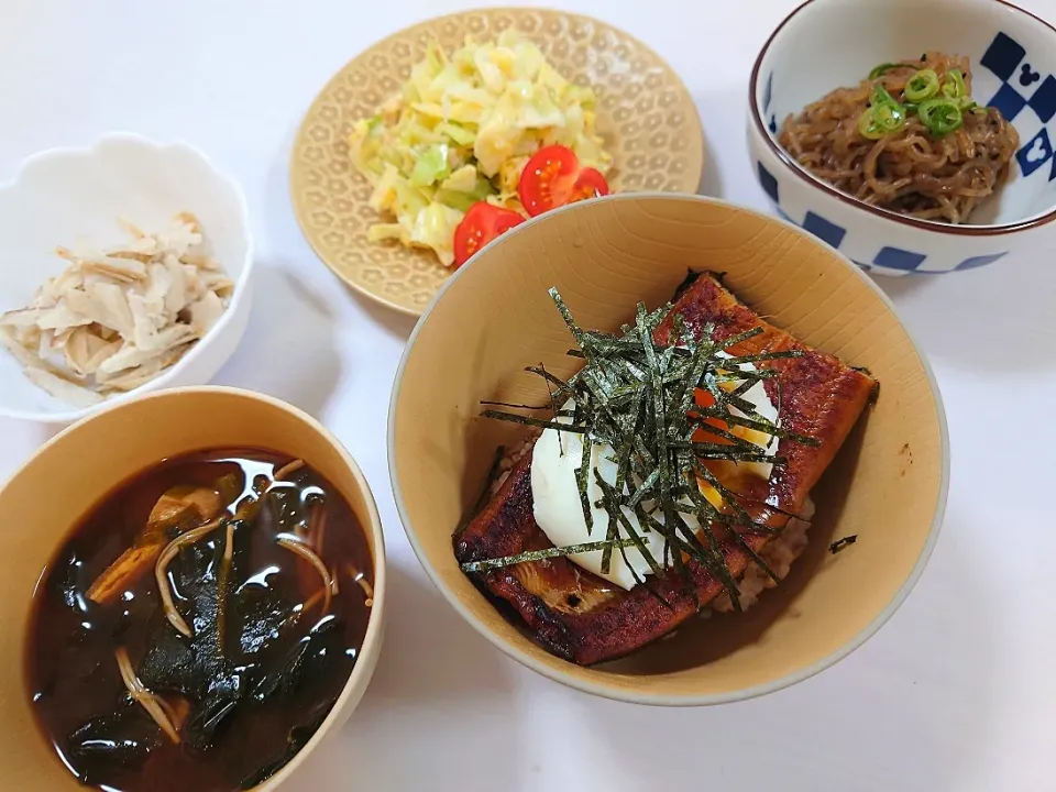 うな丼半熟たまごのせ|郁さん