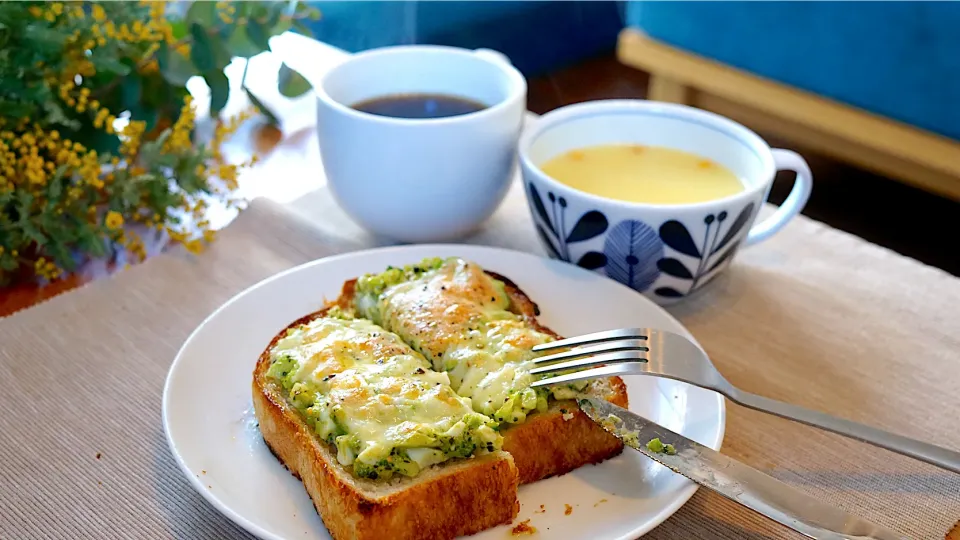 アルモンデ　カフェ風ブランチ☕️|おまつさん