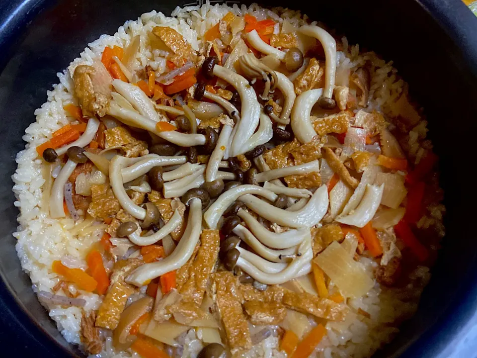 アルモンデ炊き込みご飯🍚|サチ😊さん