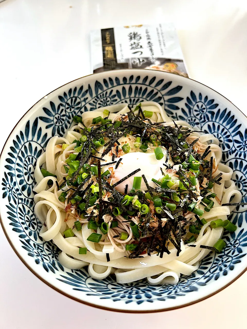 あるもの麺で【合いがけまぜ麺】|ナガマンさん