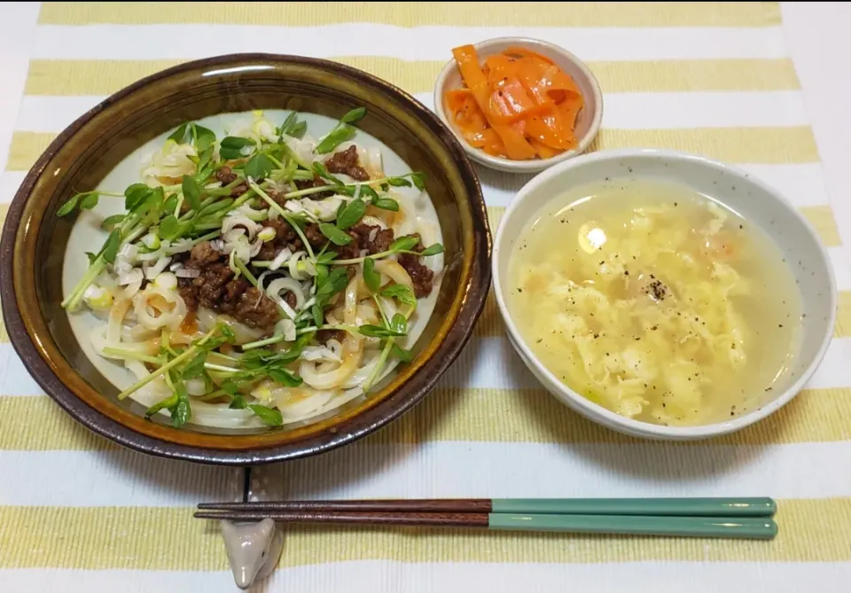 ひとり暮らしの夜ご飯
担々うどん|keeijnsさん