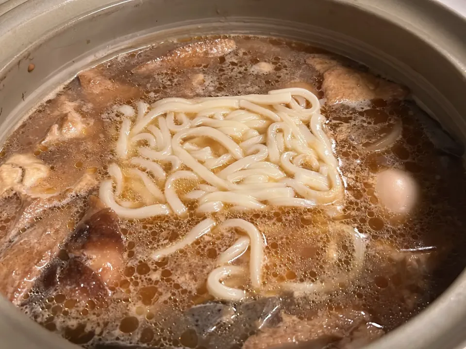 おでんの次の日は、うどんを煮込んで！|チョコレートさん