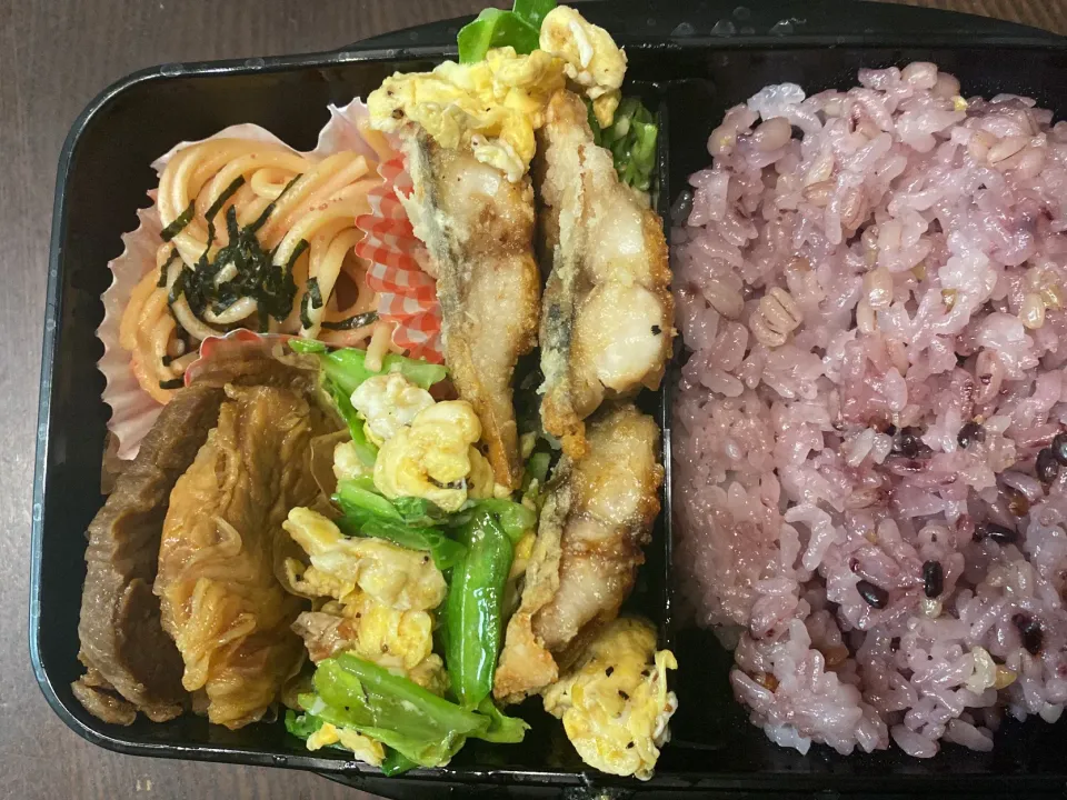 Snapdishの料理写真:鯖の竜田揚げ弁当|みーやさん