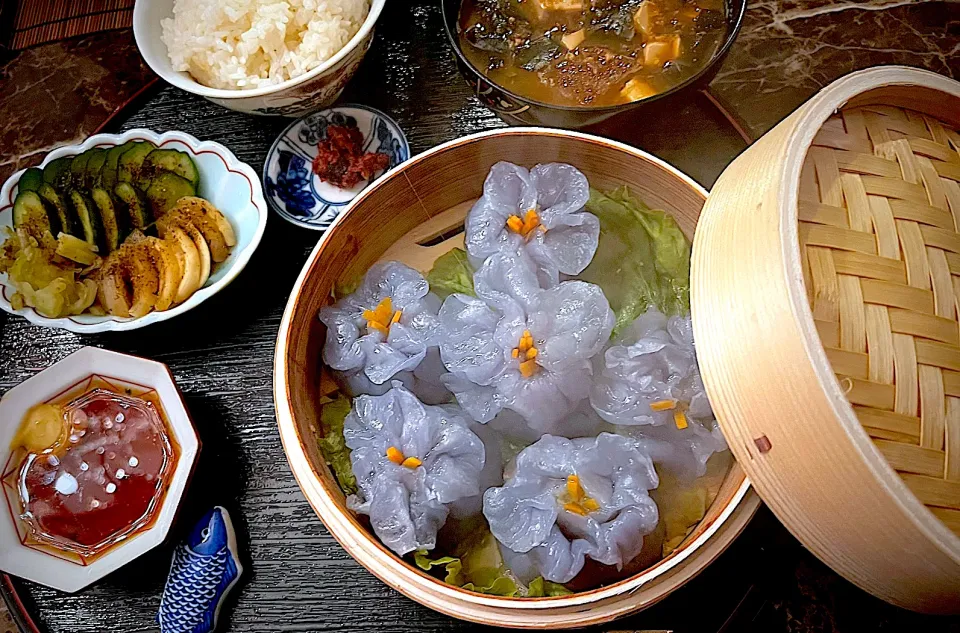 お花の飲茶定食.•*¨*•(小籠包)🇯🇵🇨🇳|💍ごはん🍚さん