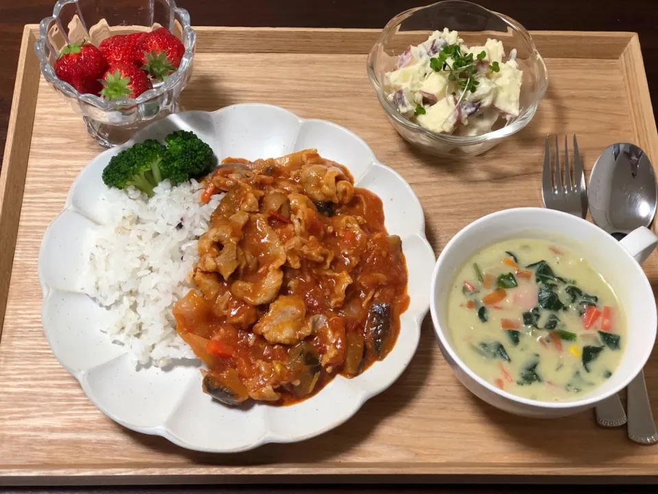 Snapdishの料理写真:夕飯|ゆいすけけさん