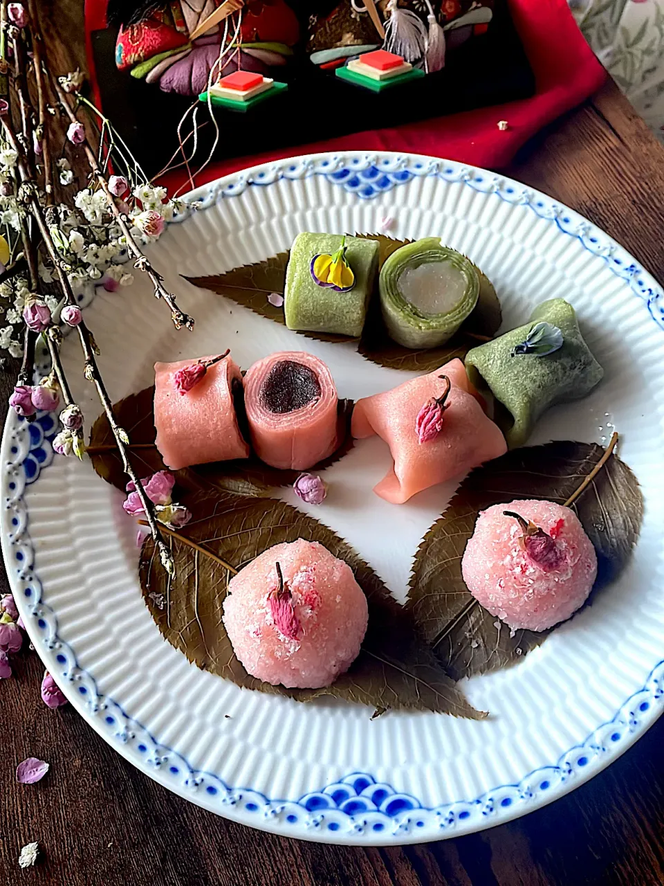 とんちんの料理 くるくる桜餅~おうちでお花見🌸桜餅色々|とんちんさん