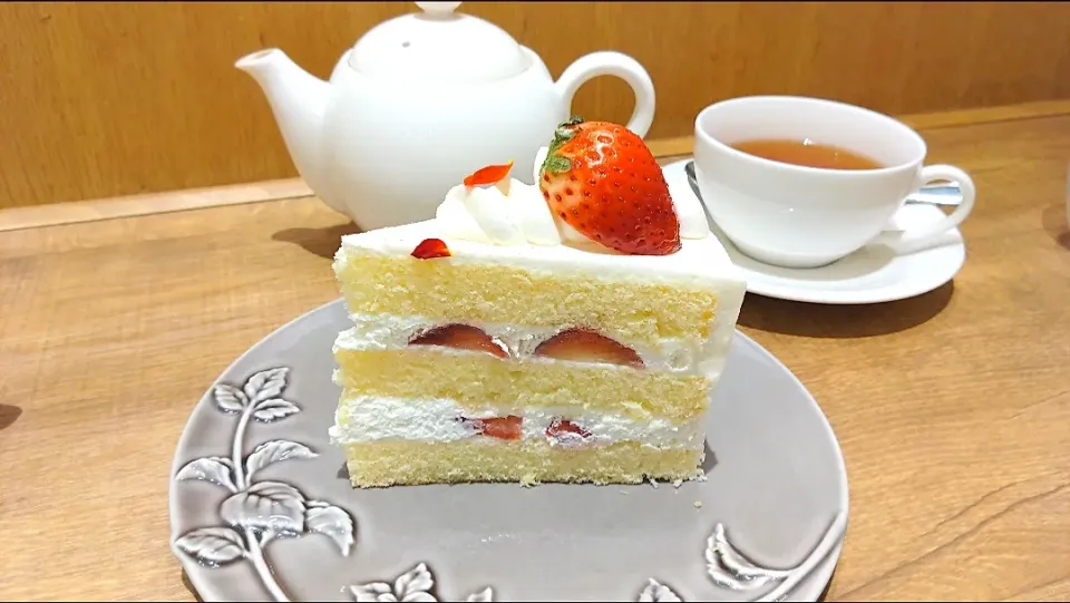 スカイベリーのショートケーキ🍓|yuika☆さん