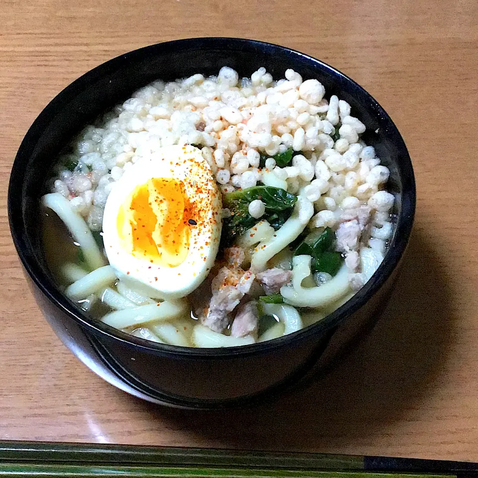 煮込み肉うどん|みんみんさん