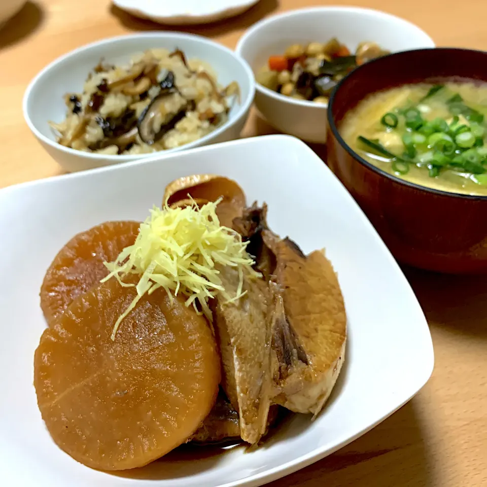 ぶり大根で晩ご飯|杏さん