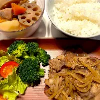 Snapdishの料理写真:豚の生姜焼き&筑前煮|yukiさん