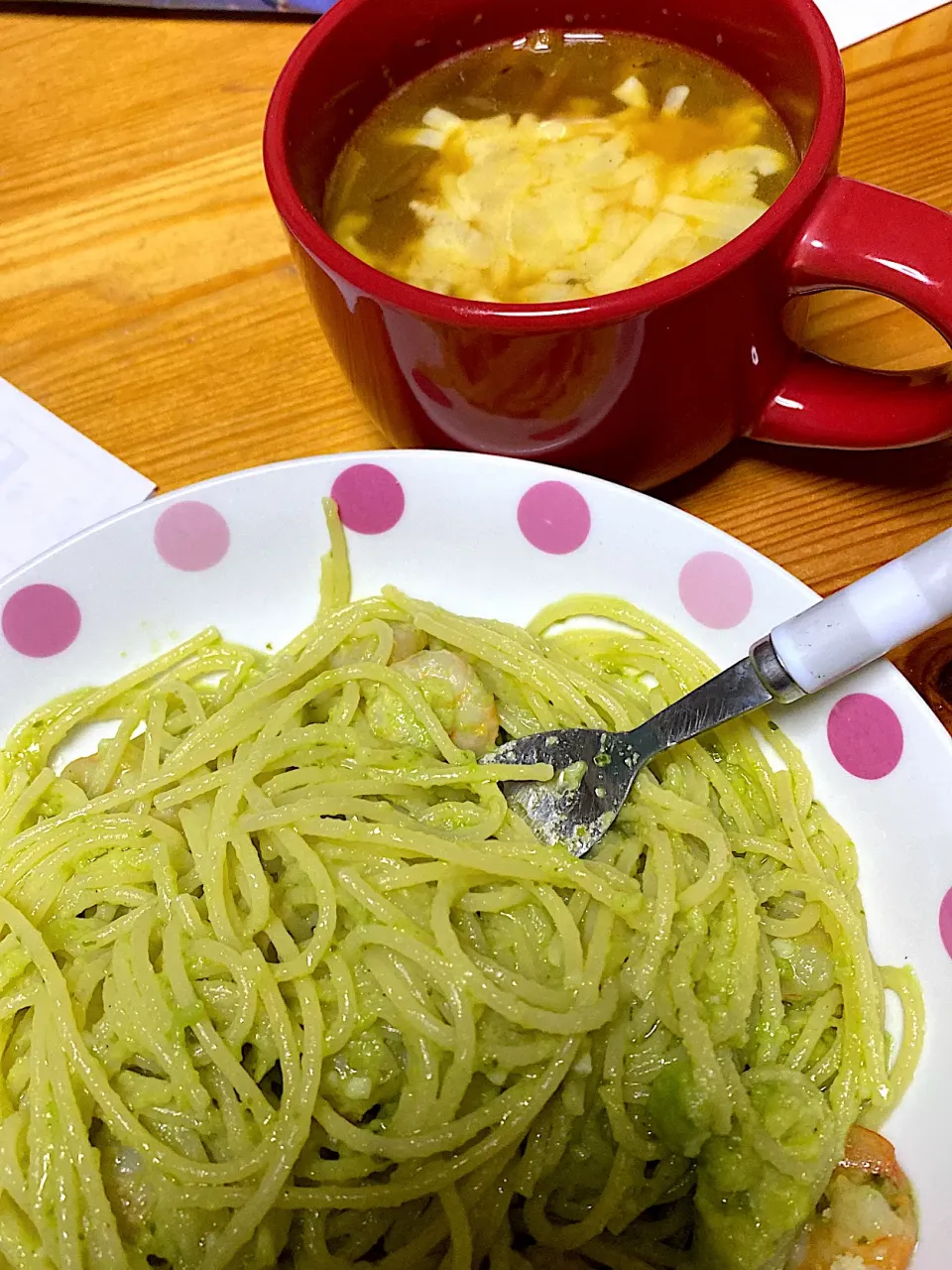 海老とアボカドのジェノベーゼ、オニオングラタンスープ|kaaaaaさん