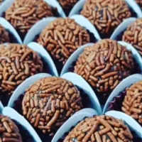 brigadeiro 100% Brasileiro 😍|marcos alexandre Oliveiraさん