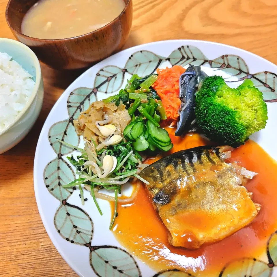 金曜日のあさごはん🍚|ぽんしきさん