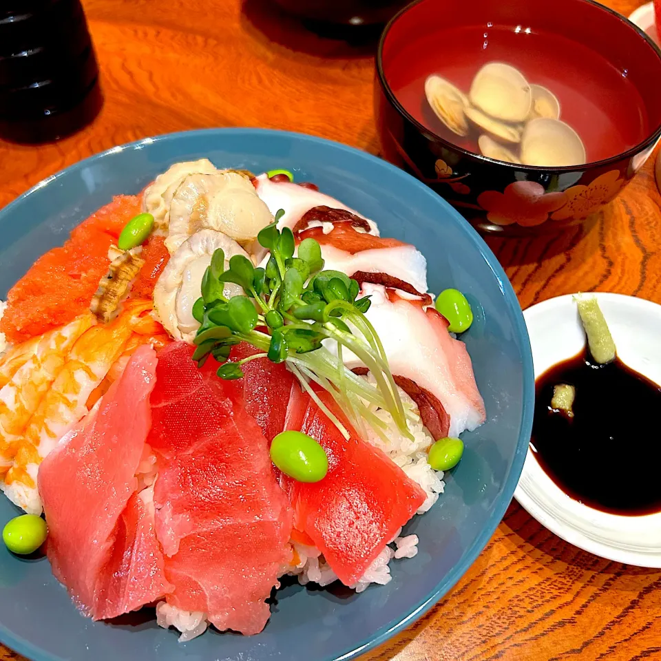 ひな祭り🎎仕事帰りに値引きの刺身で雛ちらし寿司😋|すかラインさん