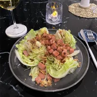 旦那様作ワイルドレタスサラダ🥗|ななこさん