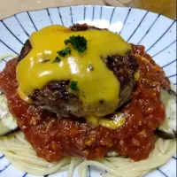 Snapdishの料理写真:ハンバーグスパゲッティ|鈴水さん