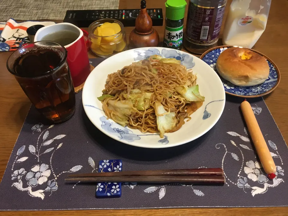 ソース焼きそば(昼飯)|enarinさん