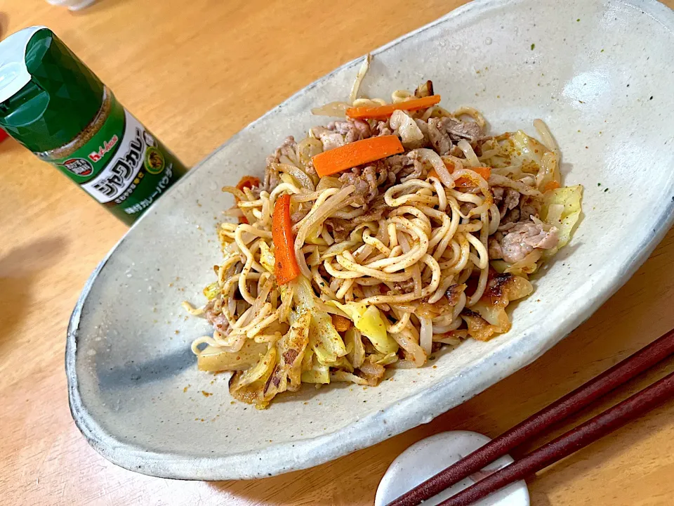 Snapdishの料理写真:カレー風味塩焼きそば|めぐみさん