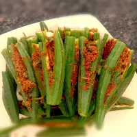 Snapdishの料理写真:Masala Bhindi Recipe|SIMMY KAURさん