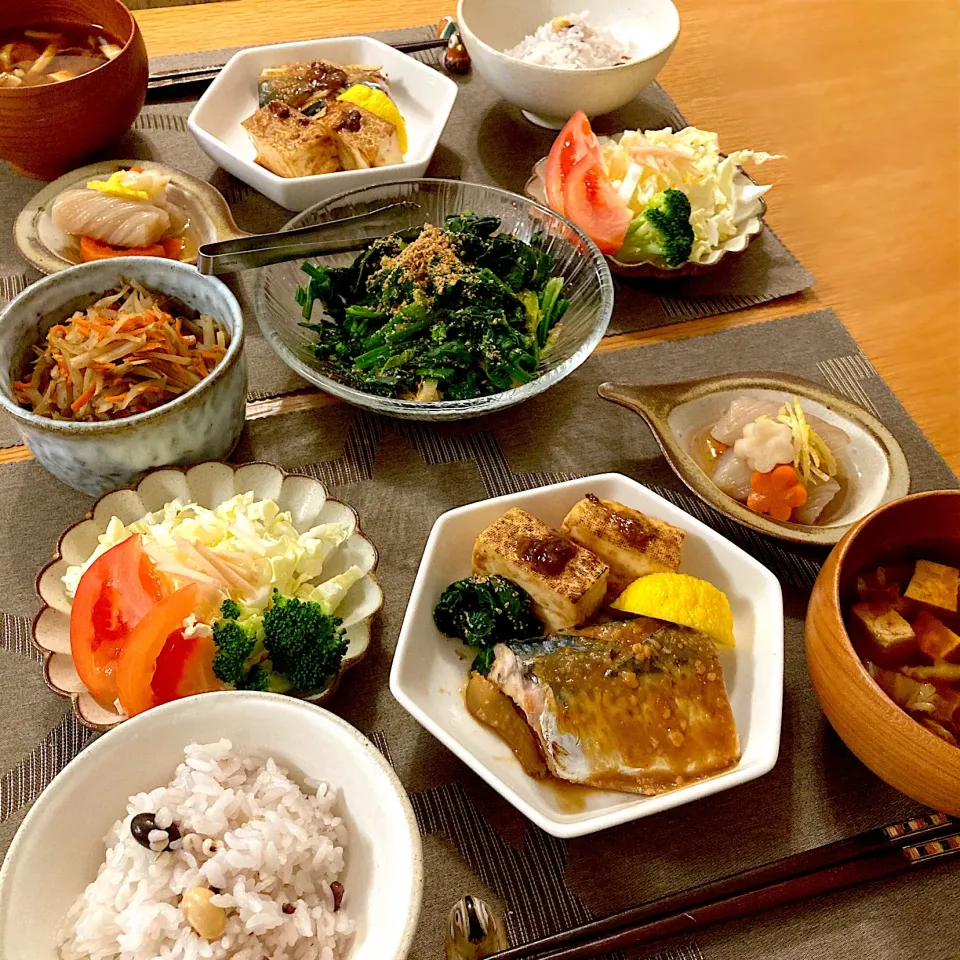 鯖味噌煮定食|むぎこさん