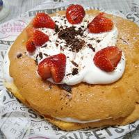 イチゴのクリームブッセ
