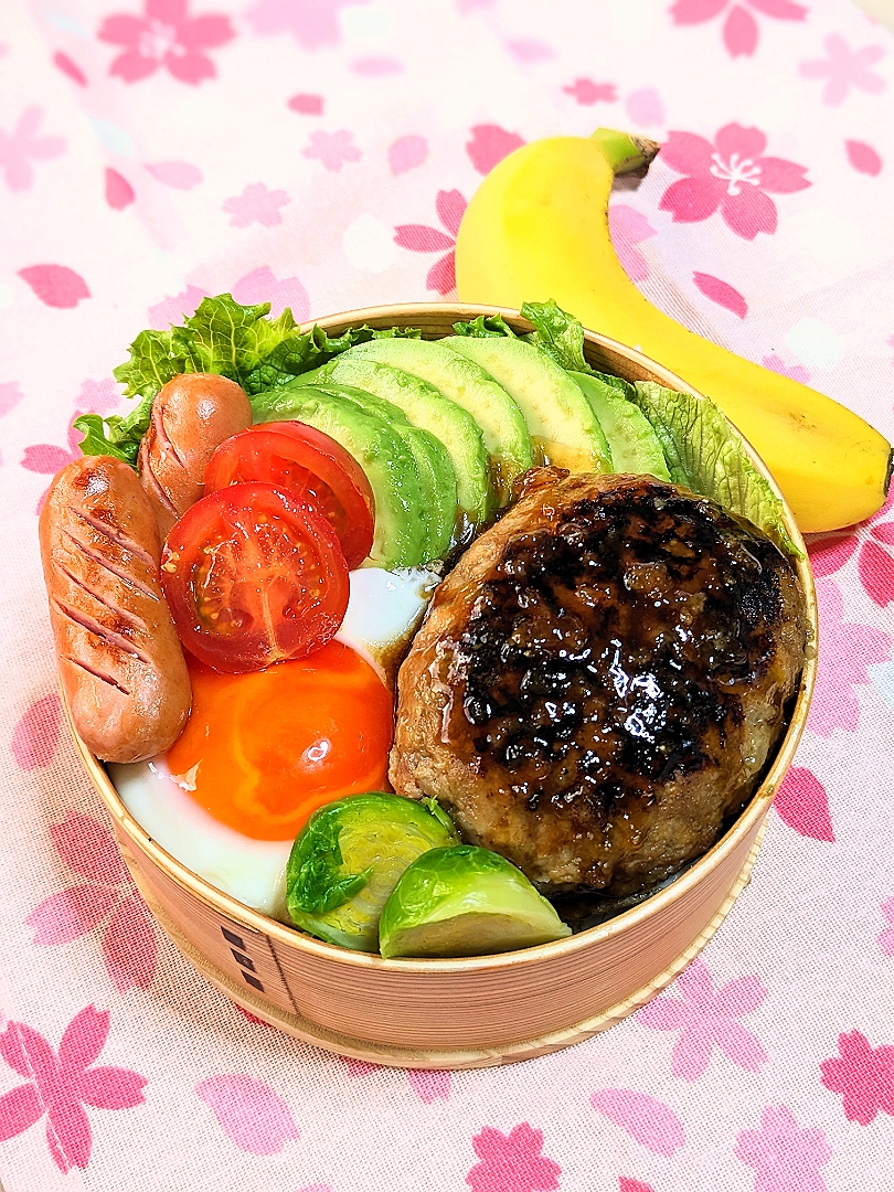 レオンさんのお料理〜ロコモコ丼弁当〜