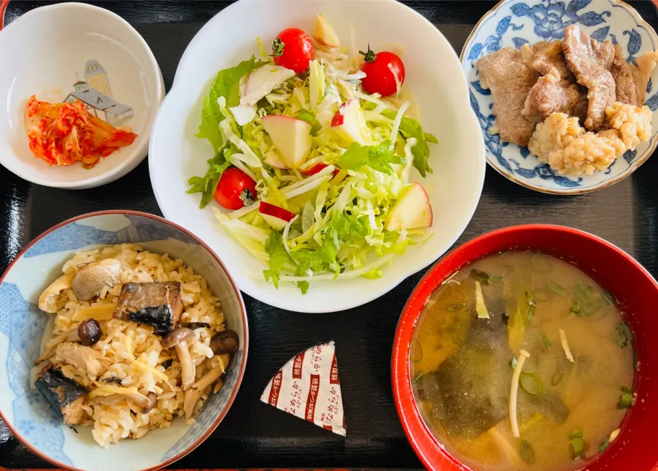 Snapdishの料理写真:鯖味噌缶炊き込みご飯ランチ|sjさん