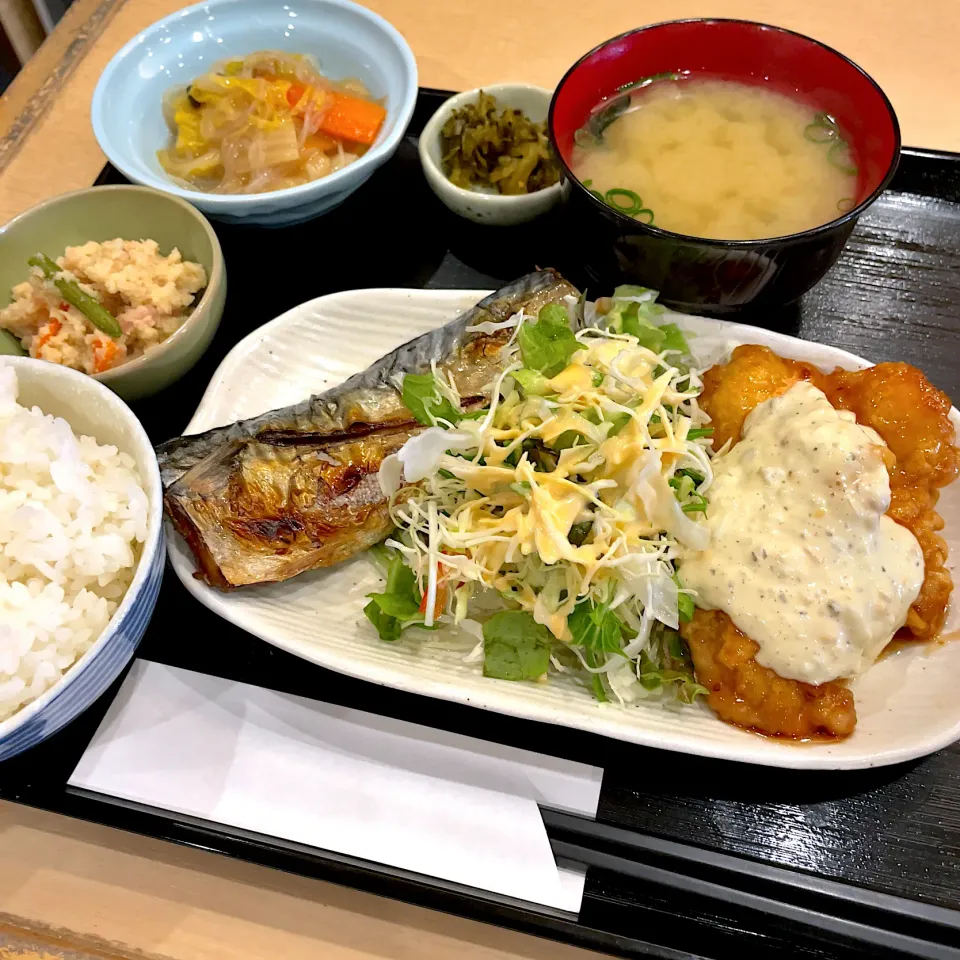 Snapdishの料理写真:本日の日替り|T. Wonderさん