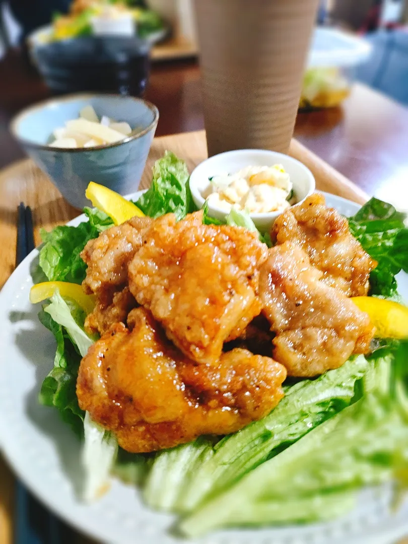 鶏肉の悪魔の唐揚げ山椒の香り
やみつきチキン|mikeyさん