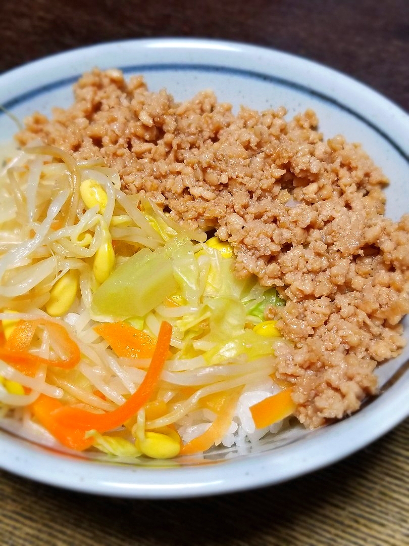 パパ作👨ビビンバ丼