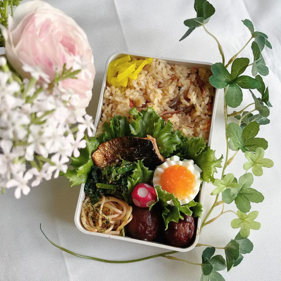 3/7❤︎主人の地鶏めしお弁当🌱|Makinsさん