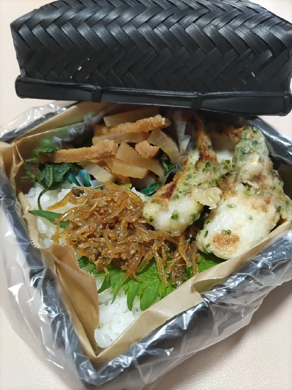 Snapdishの料理写真:3/7 派遣かーちゃん弁当|けろよんさん